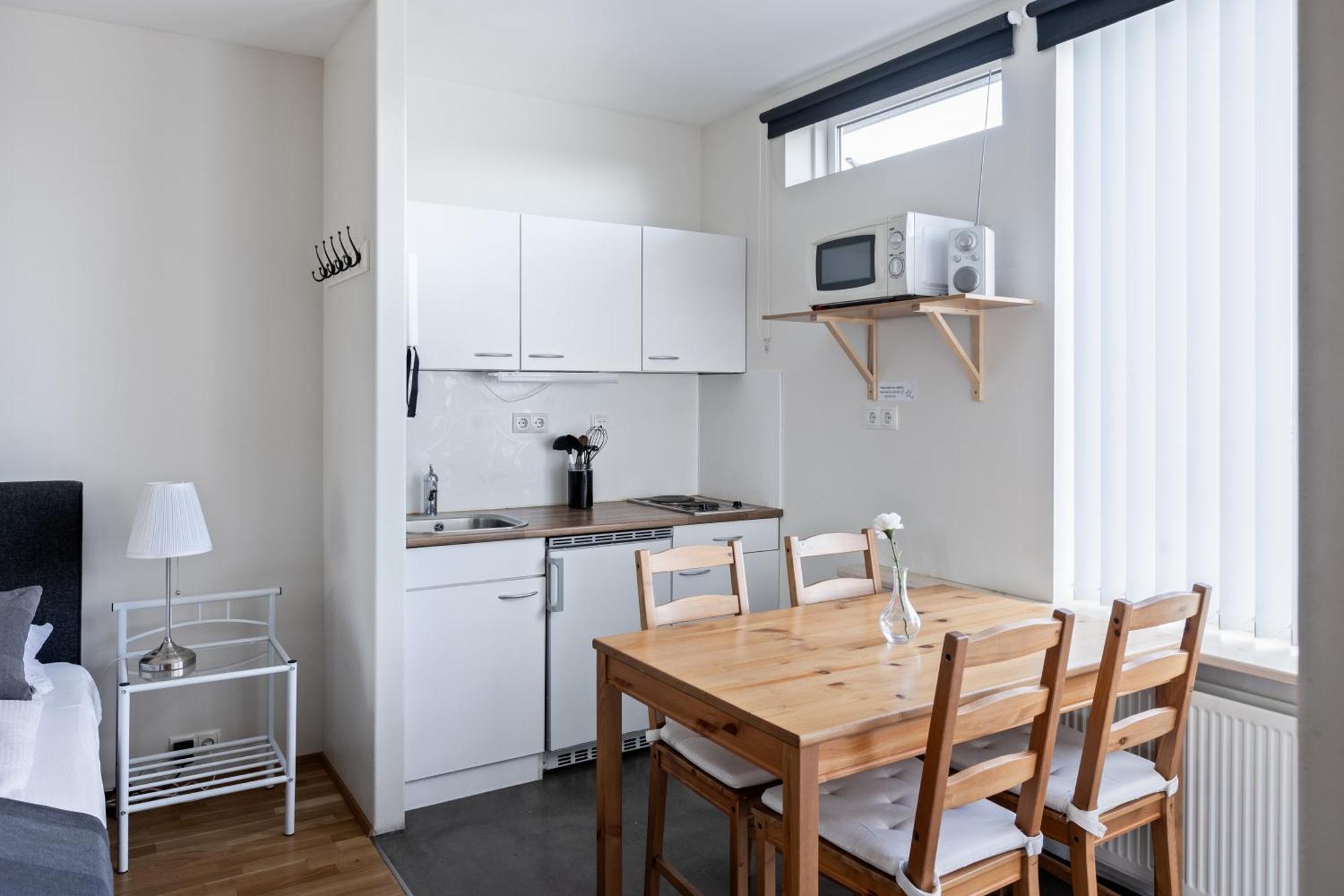 South Central Apartments Brautarholt المظهر الخارجي الصورة