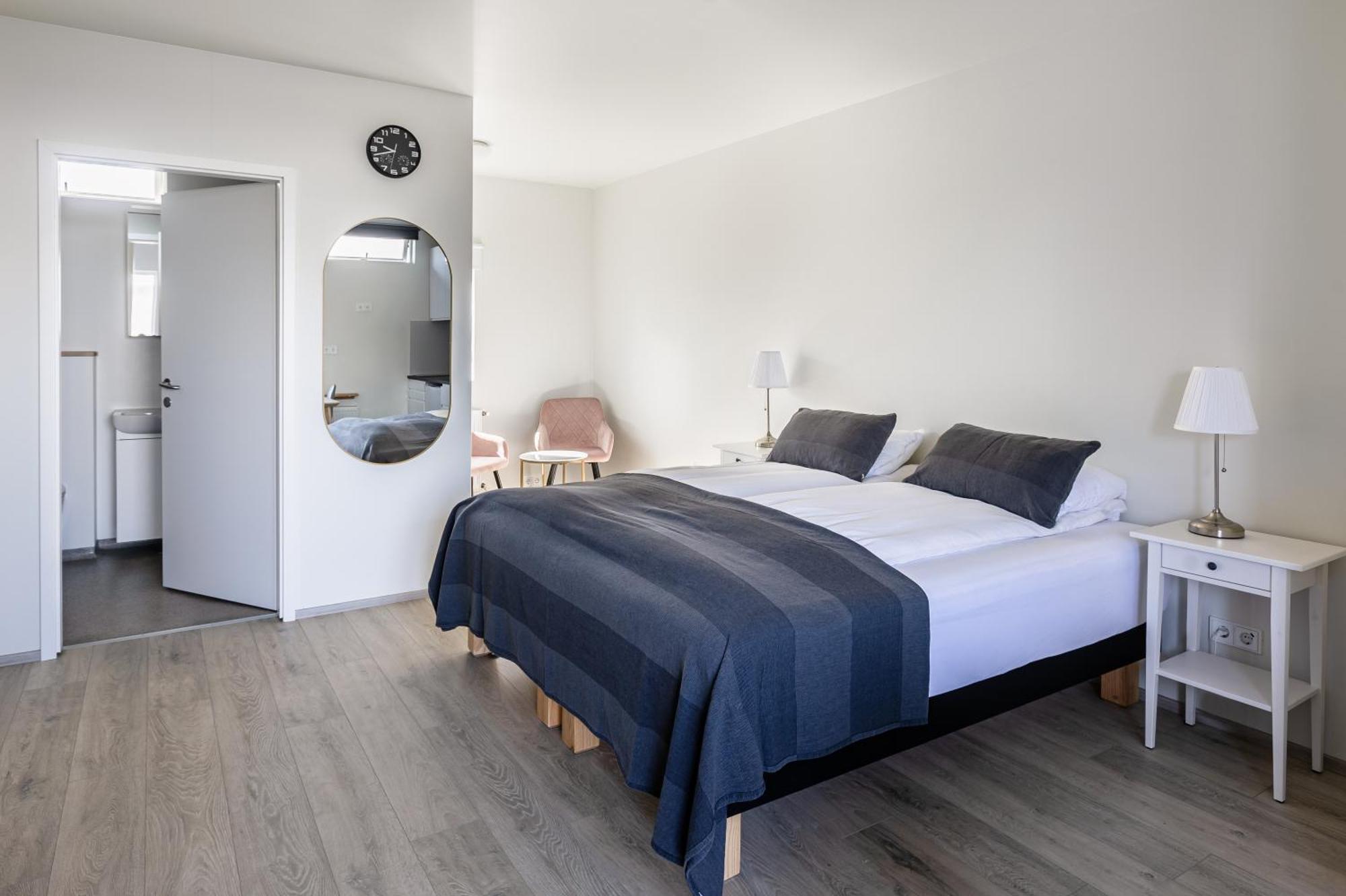 South Central Apartments Brautarholt المظهر الخارجي الصورة