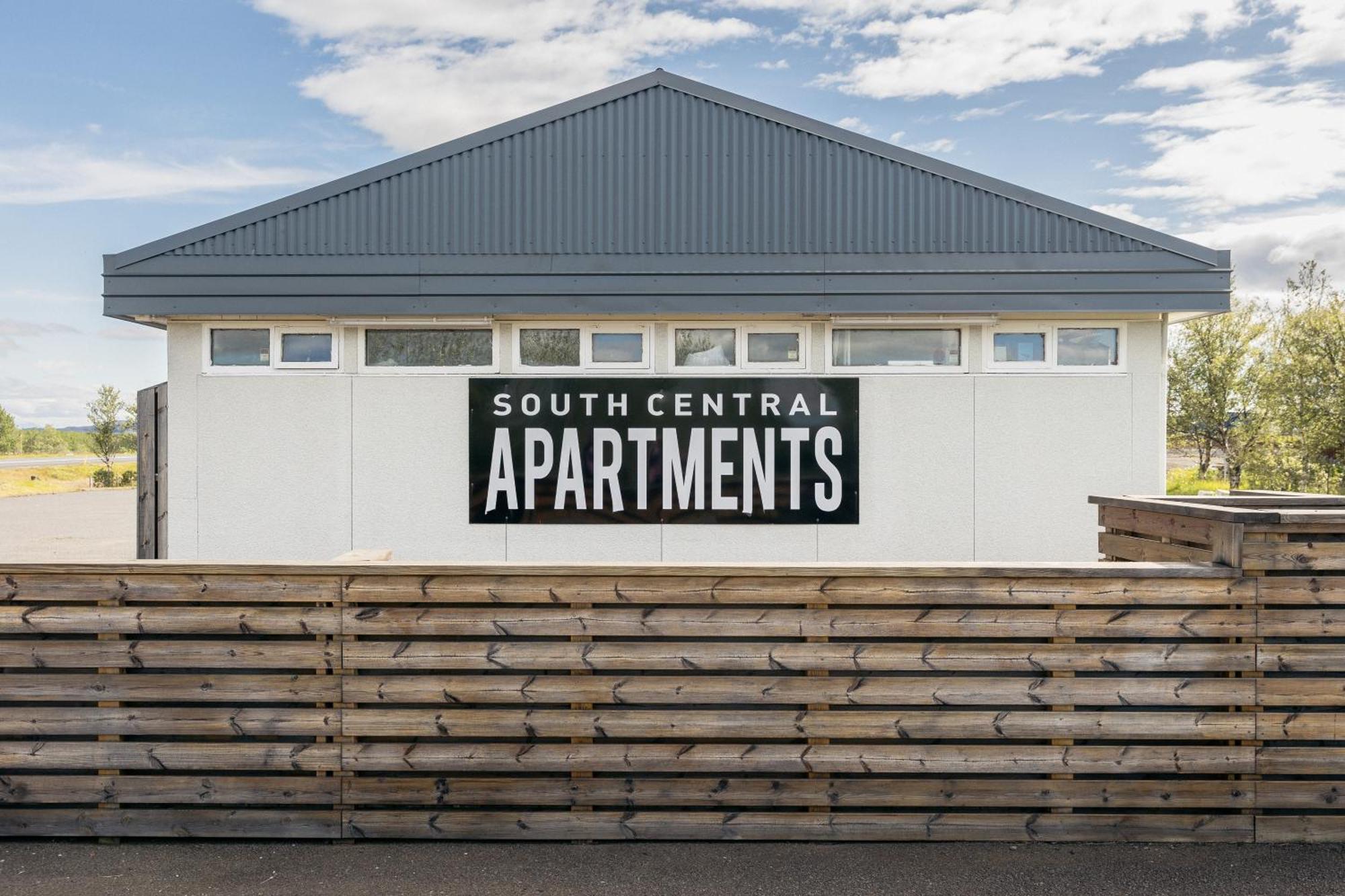 South Central Apartments Brautarholt المظهر الخارجي الصورة