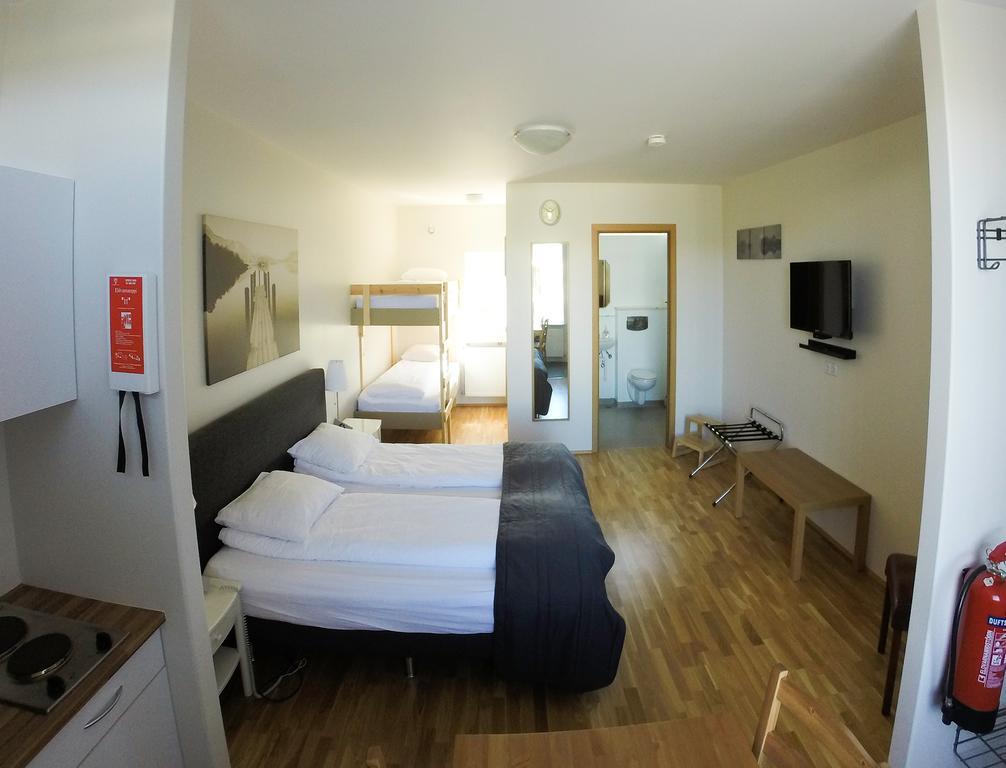 South Central Apartments Brautarholt المظهر الخارجي الصورة